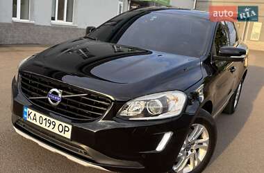 Внедорожник / Кроссовер Volvo XC60 2016 в 