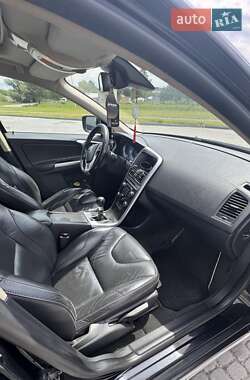 Внедорожник / Кроссовер Volvo XC60 2010 в 