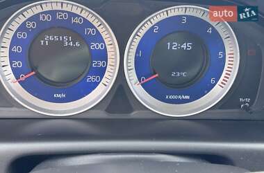 Внедорожник / Кроссовер Volvo XC60 2010 в 