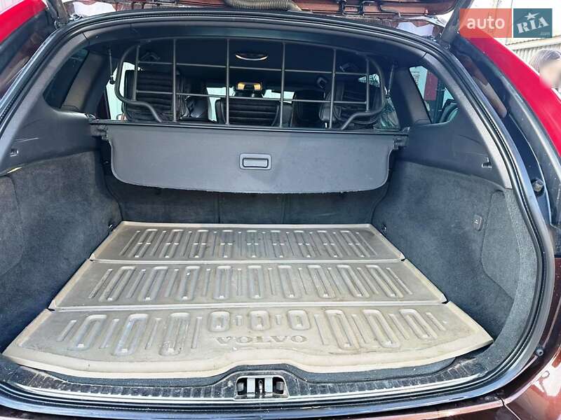 Внедорожник / Кроссовер Volvo XC60 2014 в Хмельницком