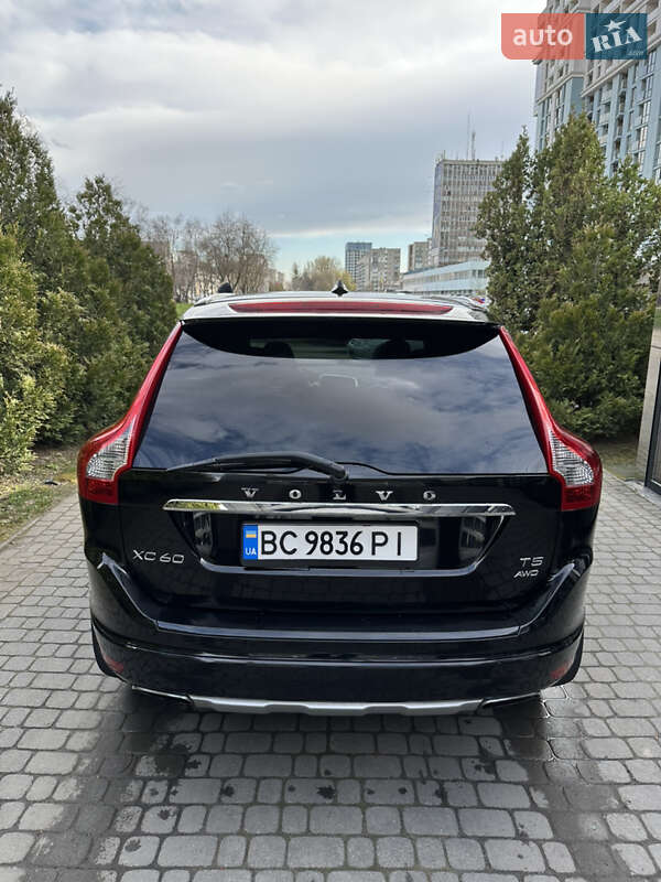 Позашляховик / Кросовер Volvo XC60 2015 в Львові