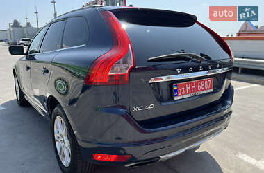 Позашляховик / Кросовер Volvo XC60 2015 в 
