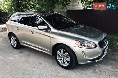 Внедорожник / Кроссовер Volvo XC60 2015 в 