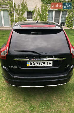 Внедорожник / Кроссовер Volvo XC60 2014 в 