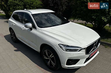 Внедорожник / Кроссовер Volvo XC60 2019 в 