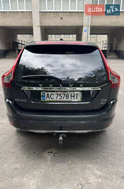 Внедорожник / Кроссовер Volvo XC60 2015 в 