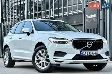 Внедорожник / Кроссовер Volvo XC60 2017 в Киеве