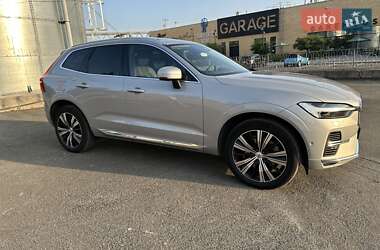 Внедорожник / Кроссовер Volvo XC60 2021 в 