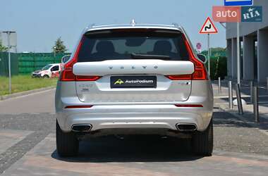 Внедорожник / Кроссовер Volvo XC60 2018 в 