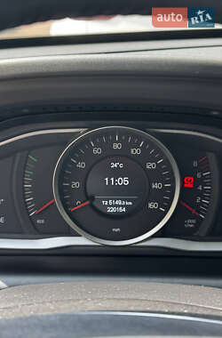Внедорожник / Кроссовер Volvo XC60 2014 в 