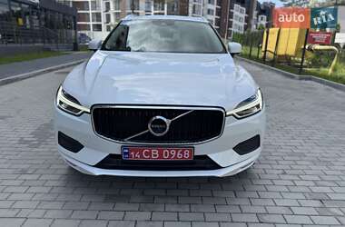 Внедорожник / Кроссовер Volvo XC60 2018 в 