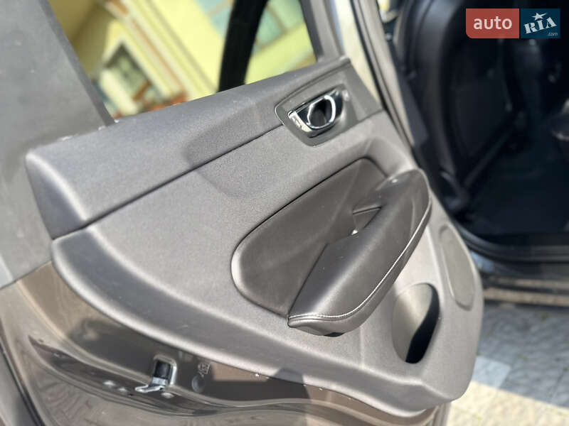 Позашляховик / Кросовер Volvo XC60 2018 в Дрогобичі