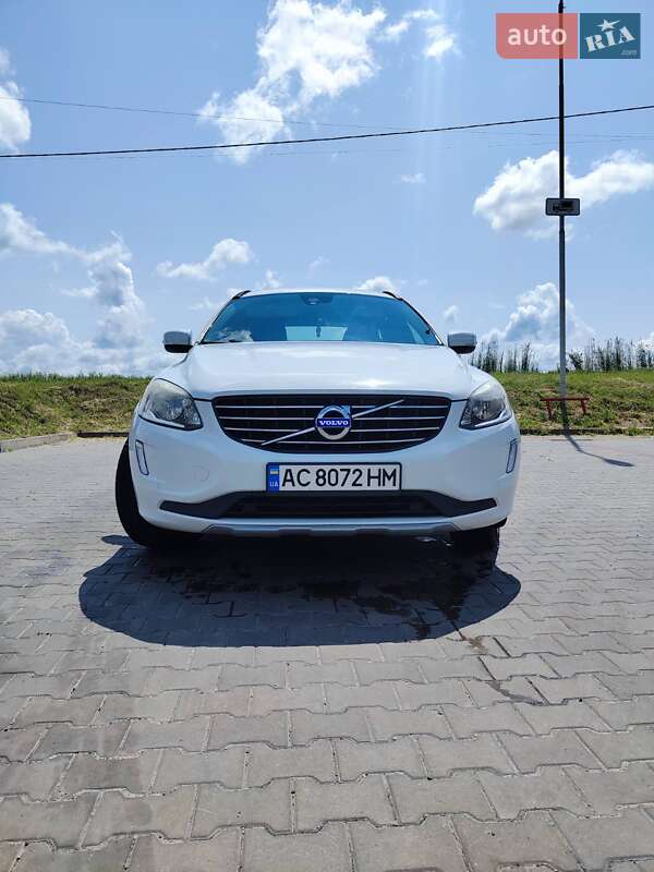 Позашляховик / Кросовер Volvo XC60 2015 в Луцьку фото 5 Позашляховик / Кросовер Volvo XC60 2015 в Луцьку