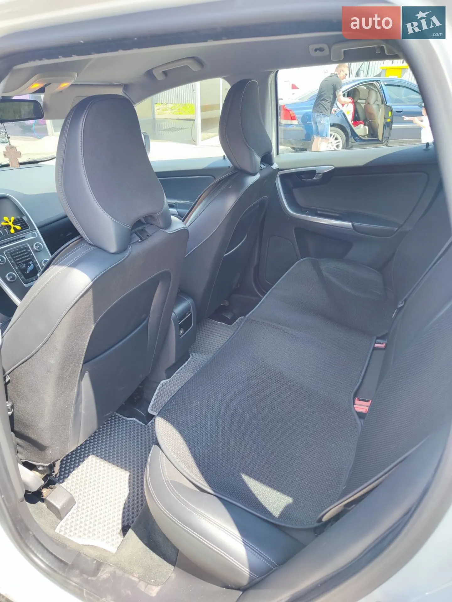 2015 Volvo XC60 - мініатюра 10