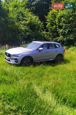Внедорожник / Кроссовер Volvo XC60 2022 в 
