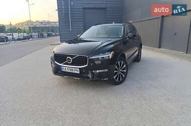 Внедорожник / Кроссовер Volvo XC60 2022 в 