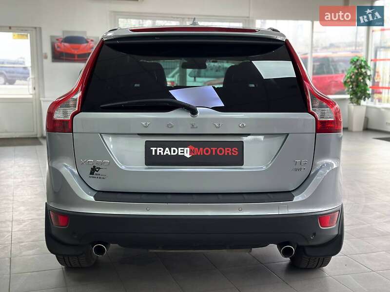 Внедорожник / Кроссовер Volvo XC60 2012 в Киеве