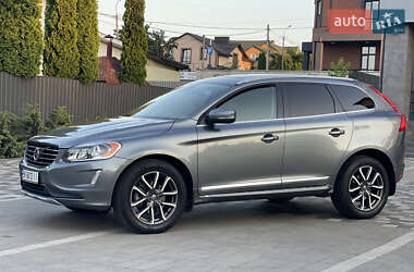 Внедорожник / Кроссовер Volvo XC60 2016 в 