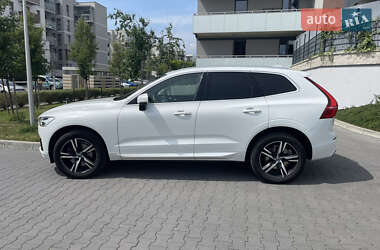Внедорожник / Кроссовер Volvo XC60 2018 в 