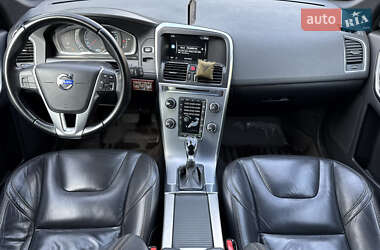 Внедорожник / Кроссовер Volvo XC60 2013 в 