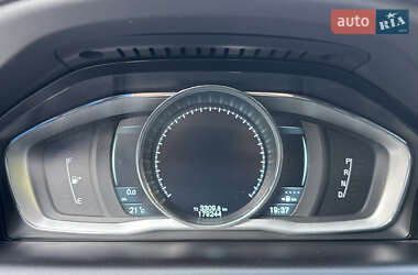 Внедорожник / Кроссовер Volvo XC60 2013 в 