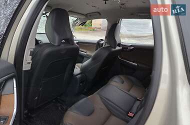 Внедорожник / Кроссовер Volvo XC60 2017 в 