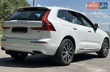 Внедорожник / Кроссовер Volvo XC60 2020 в 