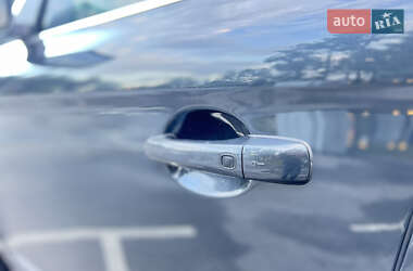 Внедорожник / Кроссовер Volvo XC60 2013 в 