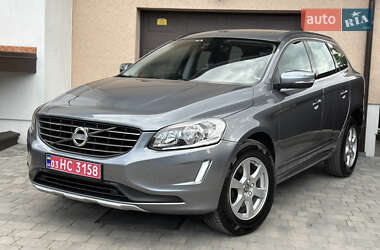 Внедорожник / Кроссовер Volvo XC60 2016 в 