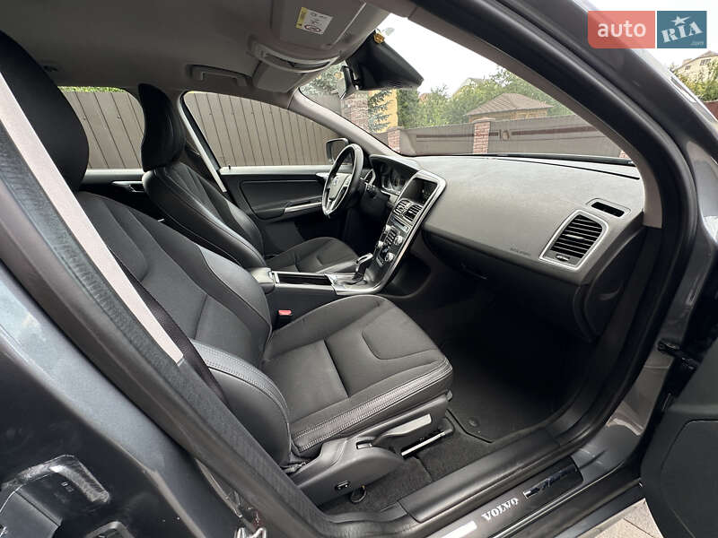 Внедорожник / Кроссовер Volvo XC60 2016 в Ивано-Франковске