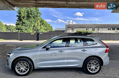 Внедорожник / Кроссовер Volvo XC60 2023 в 