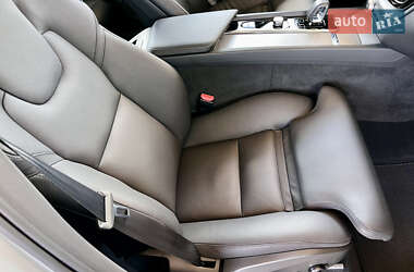 Внедорожник / Кроссовер Volvo XC60 2023 в 