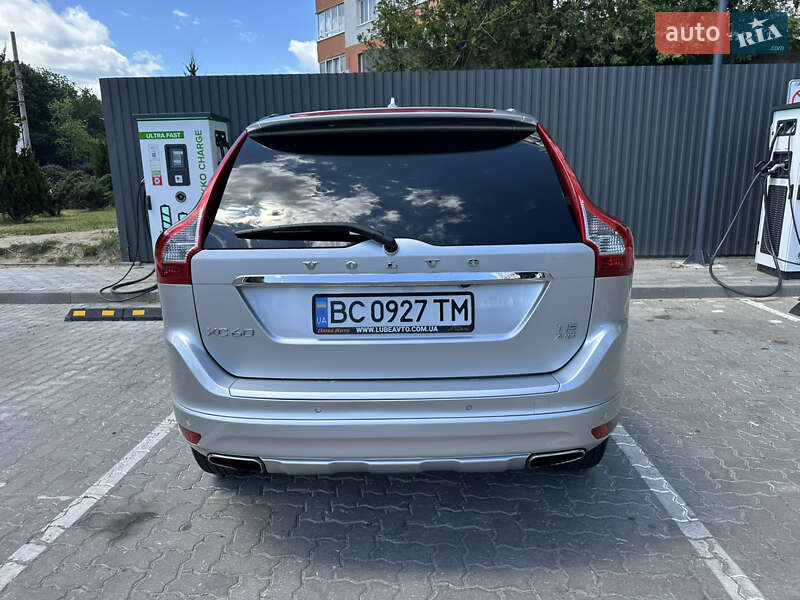 Внедорожник / Кроссовер Volvo XC60 2017 в Львове