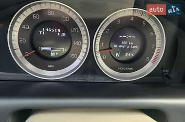 Внедорожник / Кроссовер Volvo XC60 2012 в 