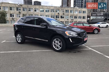 Внедорожник / Кроссовер Volvo XC60 2015 в 