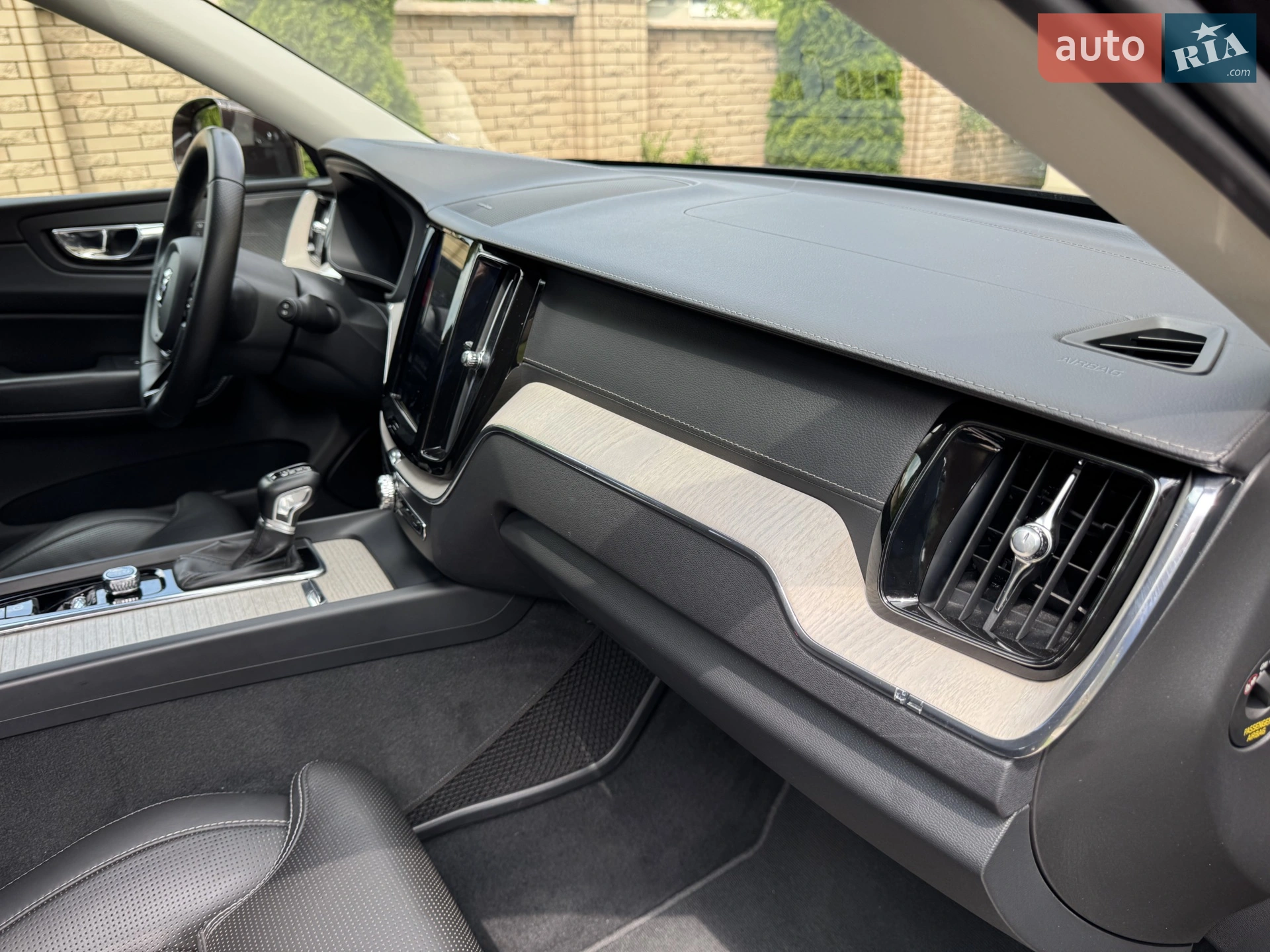 2018 Volvo XC60 - мініатюра 30