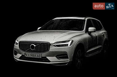 Внедорожник / Кроссовер Volvo XC60 2018 в 