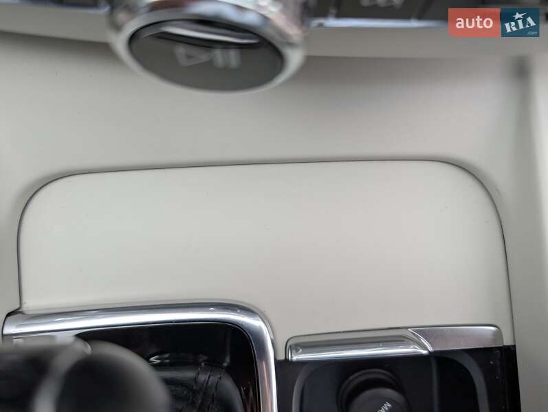 Внедорожник / Кроссовер Volvo XC60 2017 в Ивано-Франковске