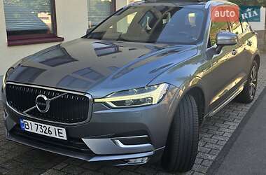 Внедорожник / Кроссовер Volvo XC60 2018 в 