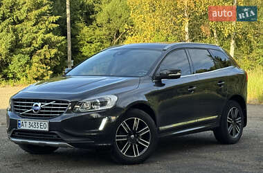 Внедорожник / Кроссовер Volvo XC60 2016 в 