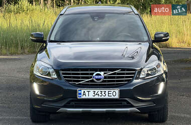 Внедорожник / Кроссовер Volvo XC60 2016 в 