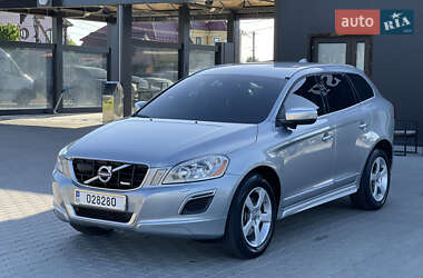 Внедорожник / Кроссовер Volvo XC60 2012 в Черновцах