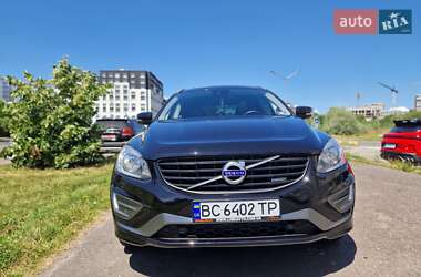 Позашляховик / Кросовер Volvo XC60 2016 в 