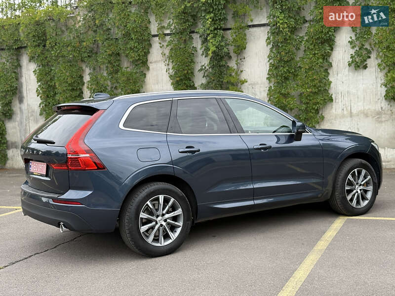 Внедорожник / Кроссовер Volvo XC60 2019 в Ровно