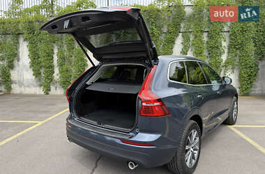Внедорожник / Кроссовер Volvo XC60 2019 в 