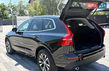 Позашляховик / Кросовер Volvo XC60 2019 в 