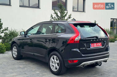 Внедорожник / Кроссовер Volvo XC60 2010 в 