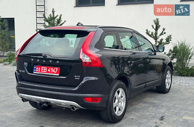 Внедорожник / Кроссовер Volvo XC60 2010 в 