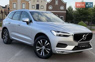 Внедорожник / Кроссовер Volvo XC60 2020 в 
