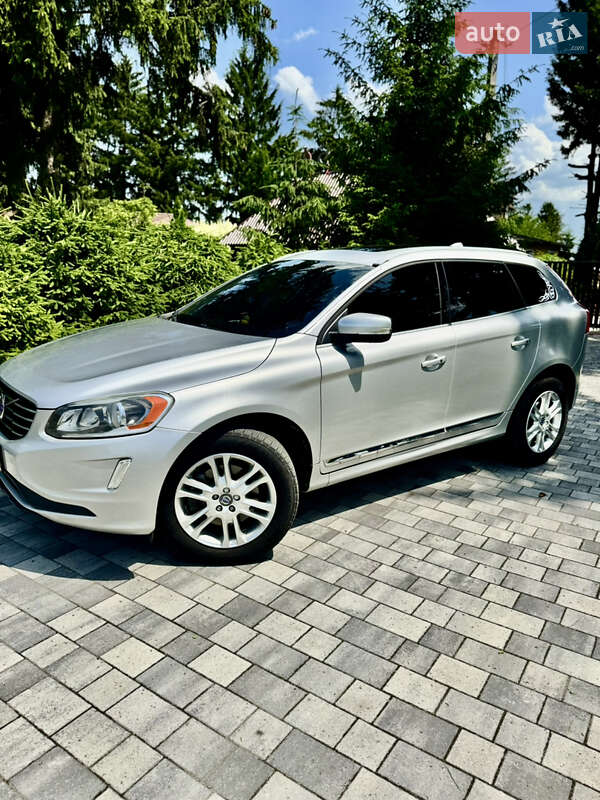 Внедорожник / Кроссовер Volvo XC60 2015 в Староконстантинове